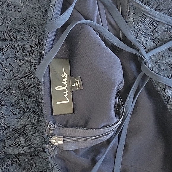 EUC Lulu's Navy Lace Dress - Picture 8 of 12